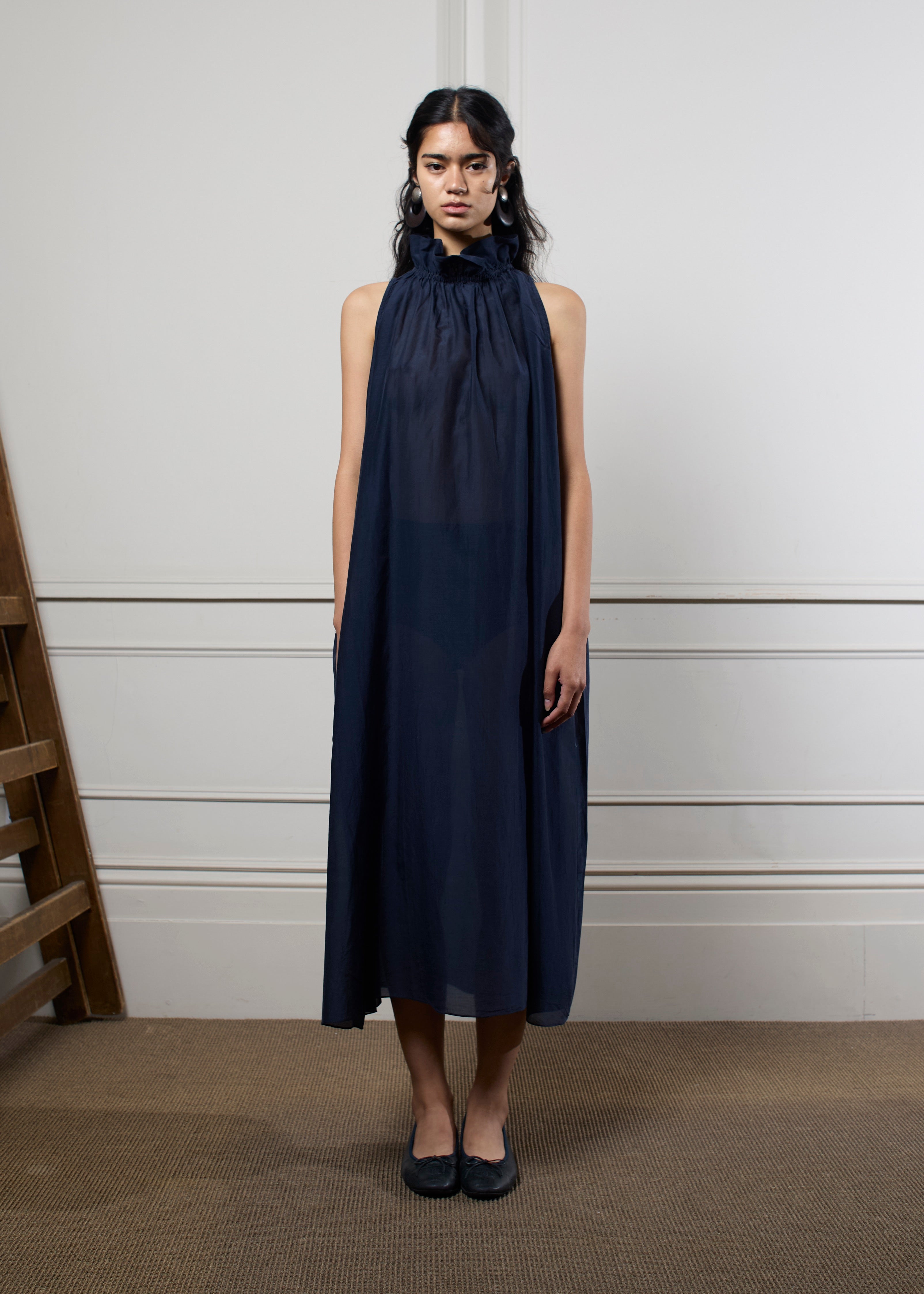 The Daisy | Navy
