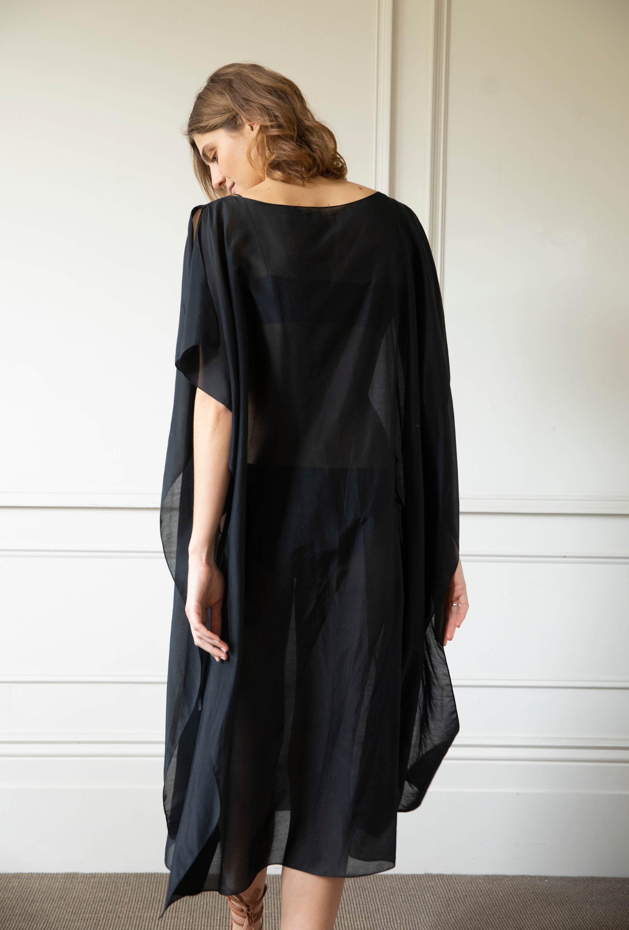The Mima | Black